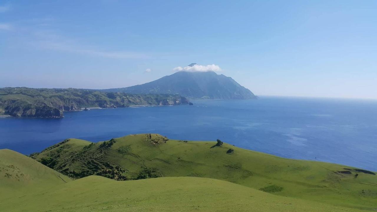 Florabells Iraya Guest House - Batanes Basco Exterior foto